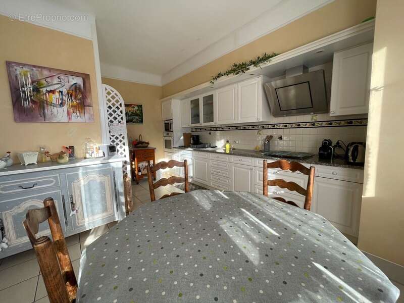 Maison à MONTRICHARD