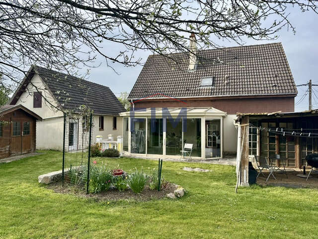 Maison à NEUFCHATEL-EN-BRAY