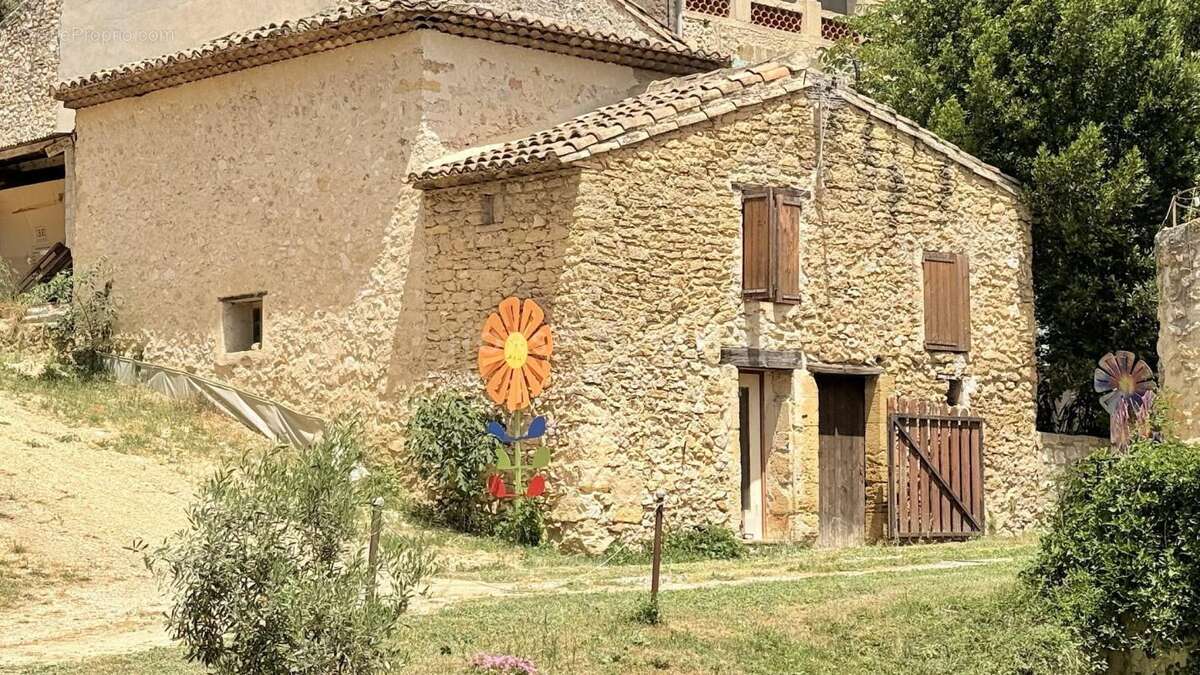 Maison à MERINDOL