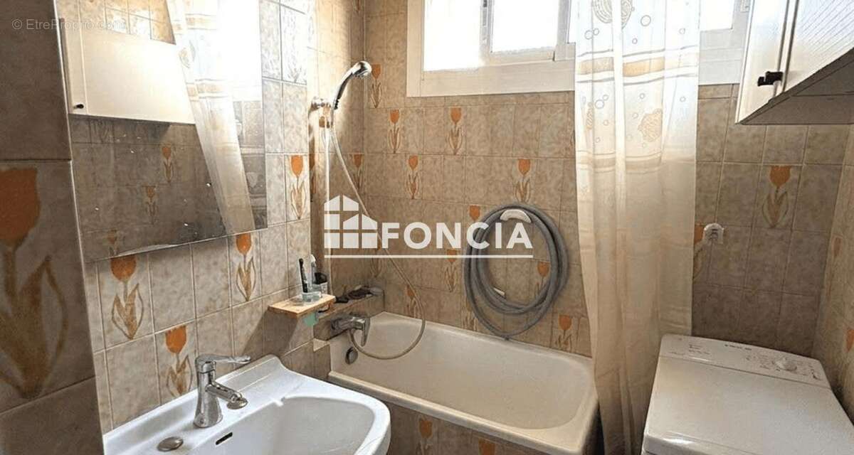Appartement à MARSEILLE-11E