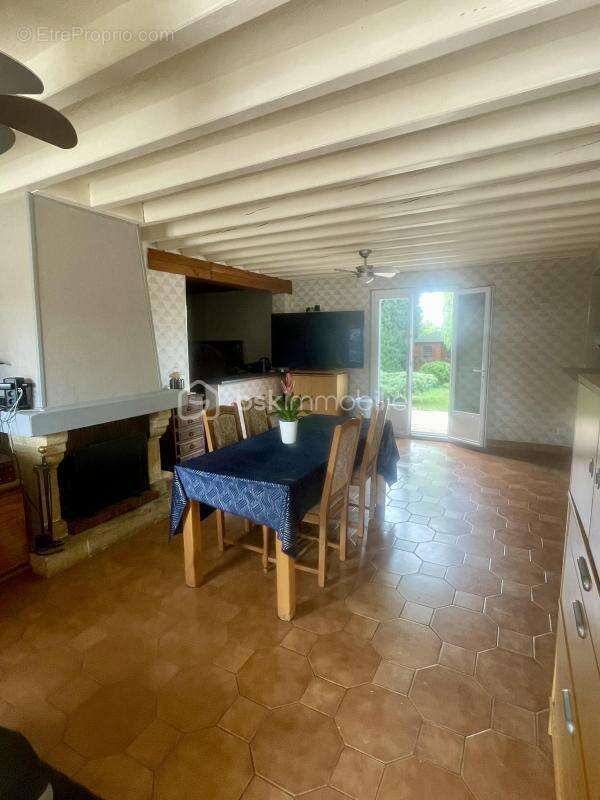 Maison à LA CHAPELLE-GAUTHIER