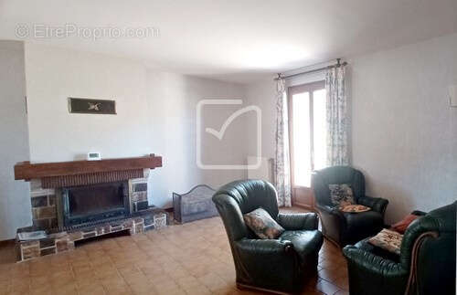 Maison à GOURDON