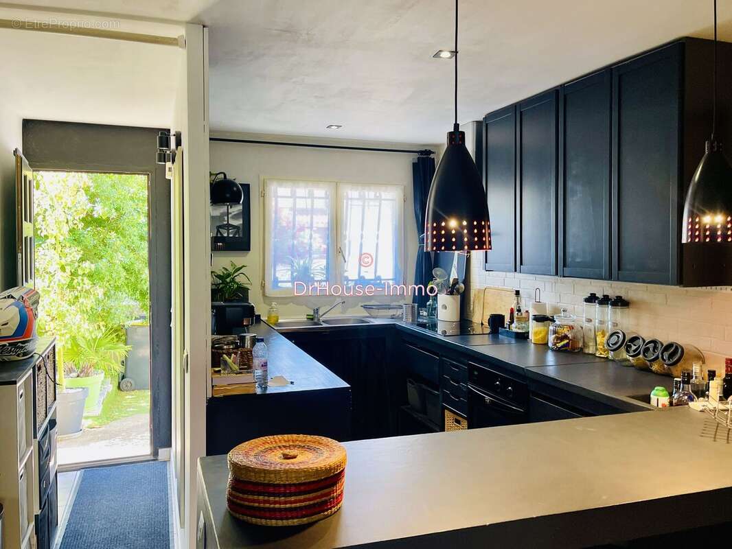 Maison 80 m² à Le Soler  - photo 12