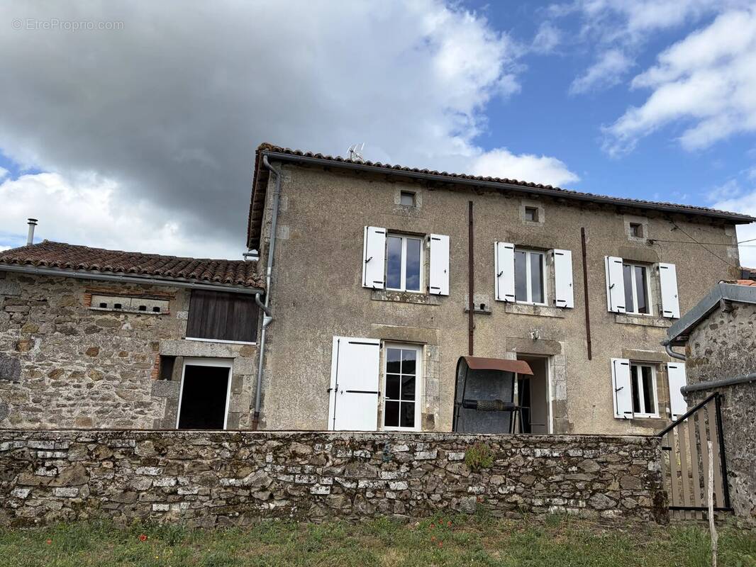 Maison à LE BOURDEIX