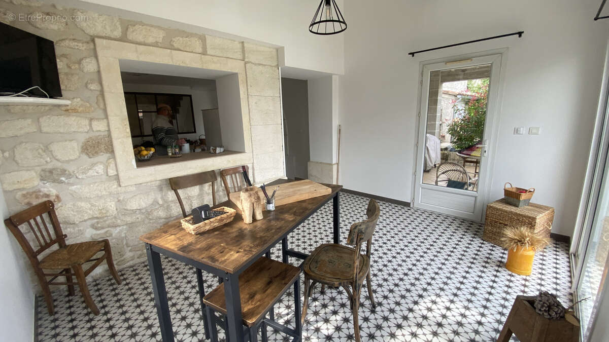 Maison à SAINT-DREZERY