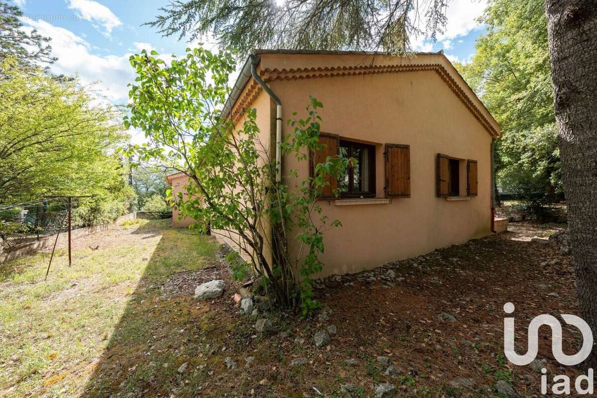 Photo 6 - Maison à LAVILLEDIEU