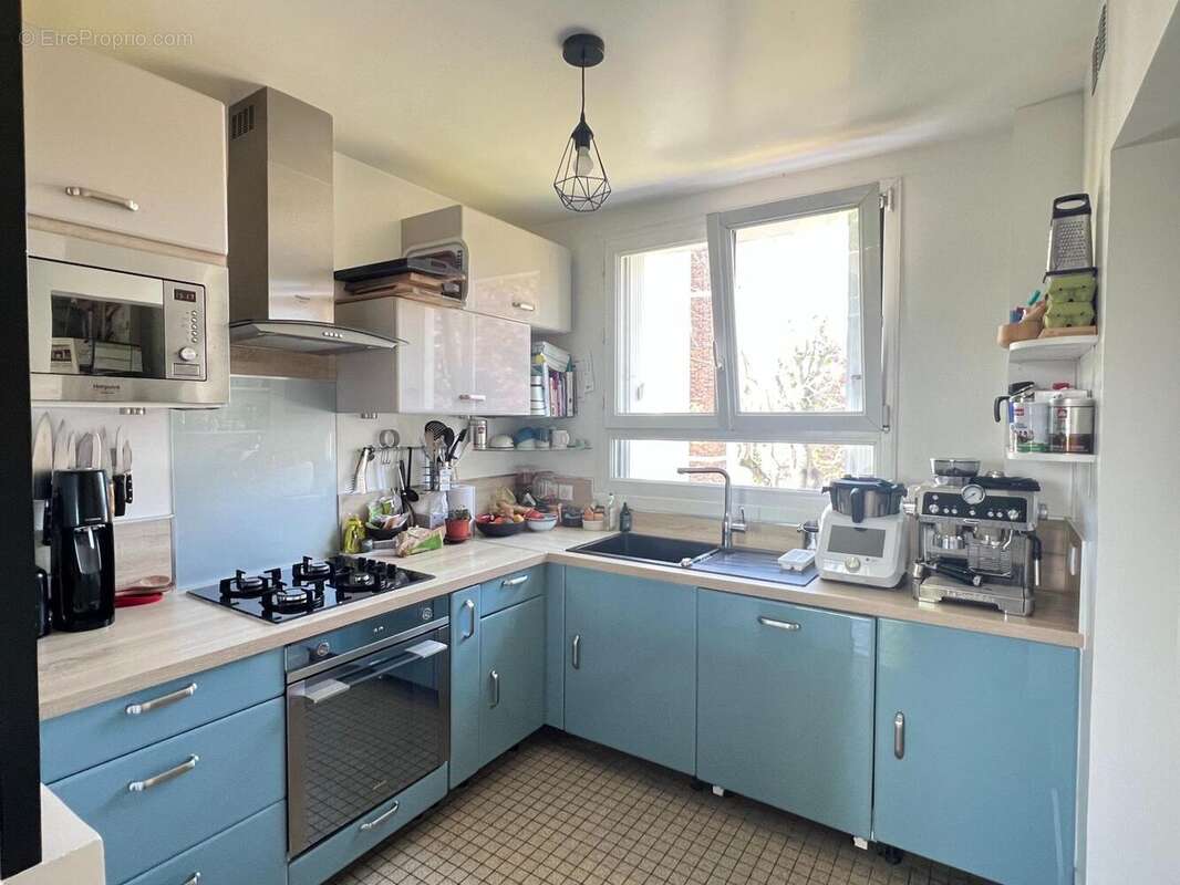 Appartement 70 m² à Saint-Maur-Des-Fosses  - photo 2