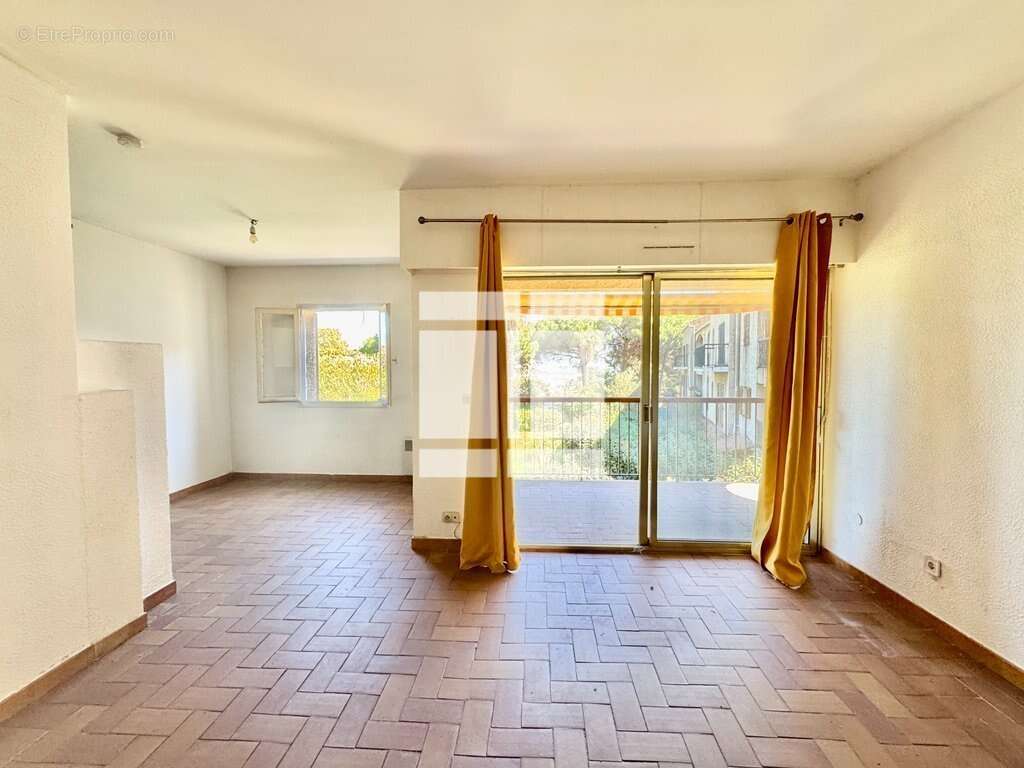 Appartement à CALVI