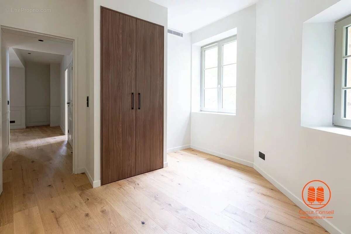 Appartement à LYON-1E