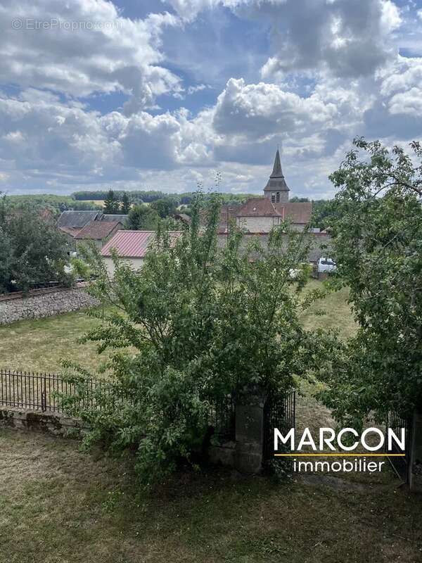 Maison 195 m² à Aubusson  - photo 11