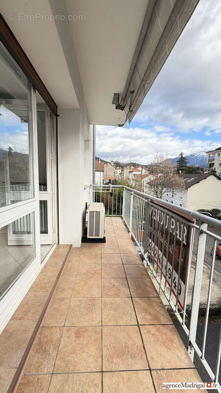 Appartement à VOIRON