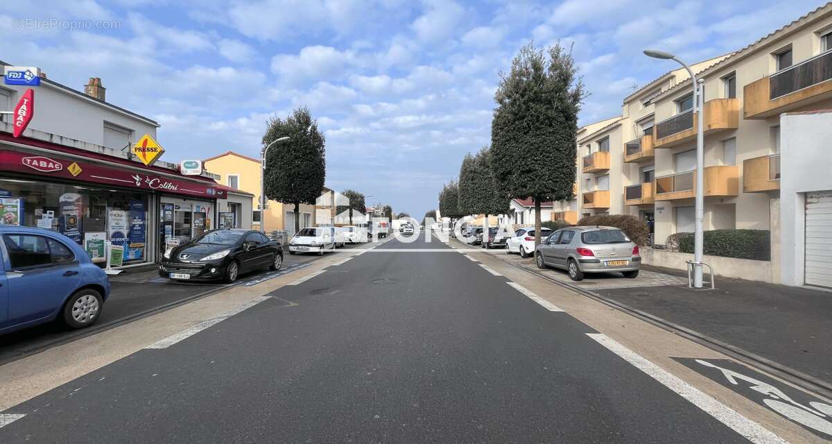 Commerce à LES SABLES-D&#039;OLONNE