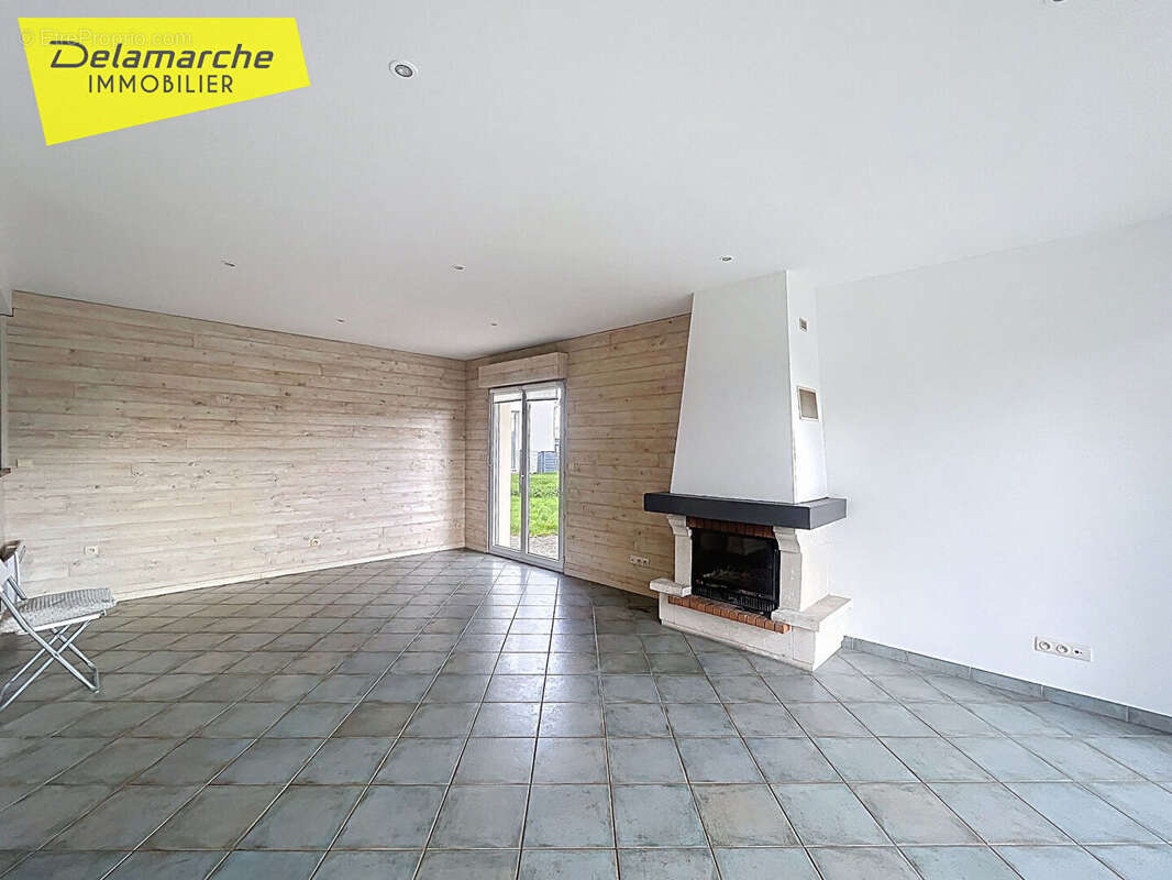 Maison à BREHAL