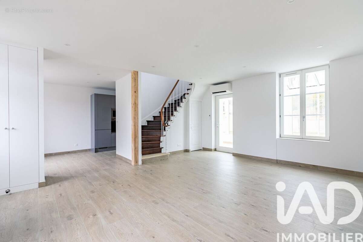 Photo 3 - Maison à CREPY-EN-VALOIS