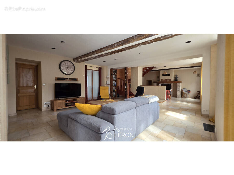 Maison à COURLON-SUR-YONNE