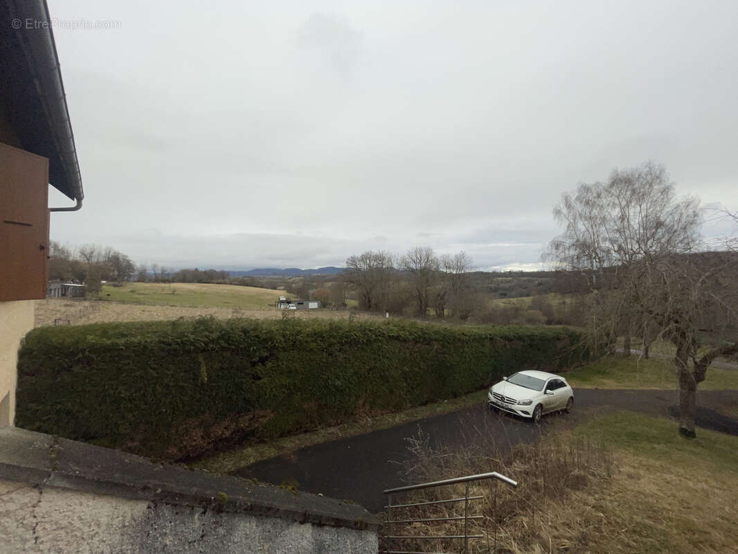 Maison familiale de 170 m2   Vue dégagée et fort potentiel - photo 28