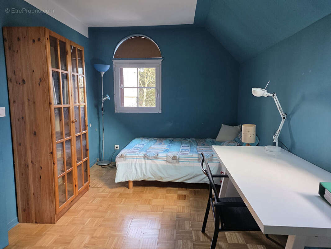 Maison à LE MEE-SUR-SEINE