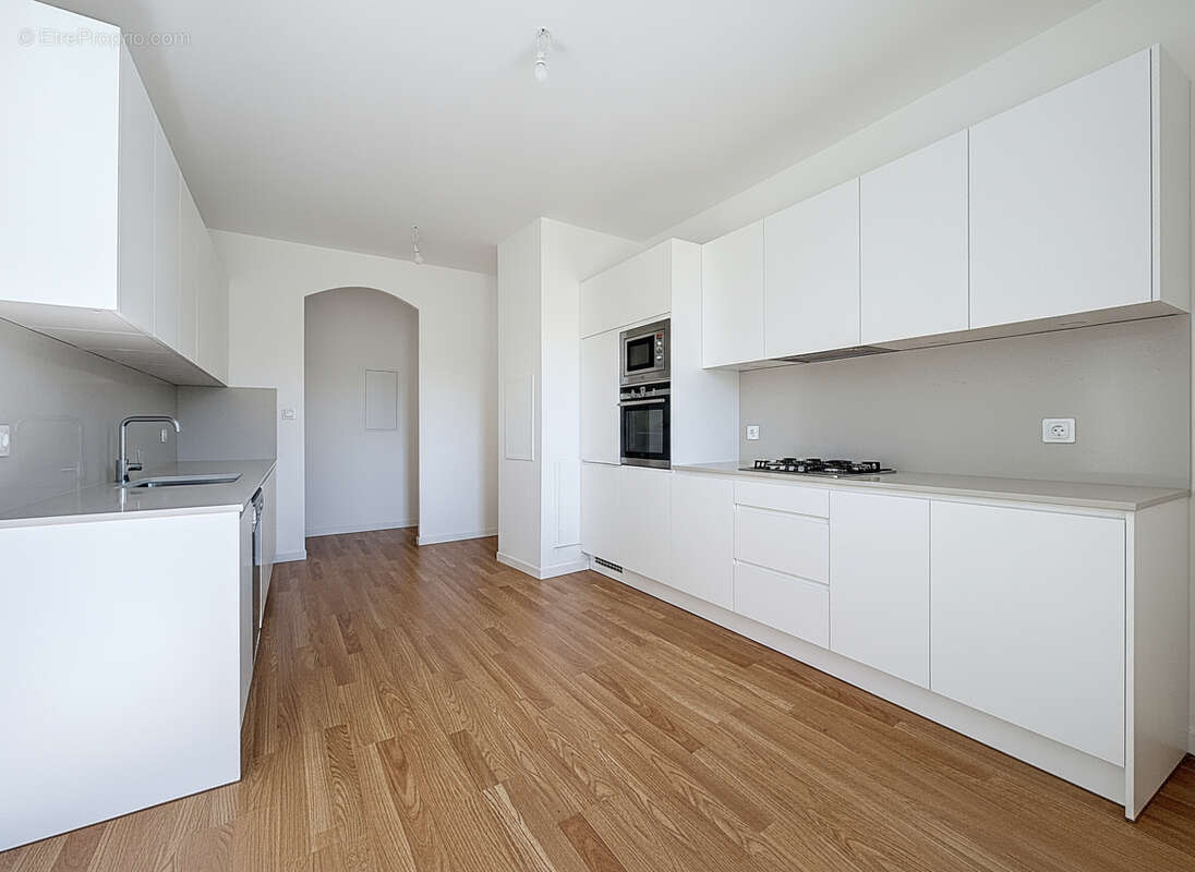 Appartement à VALBONNE