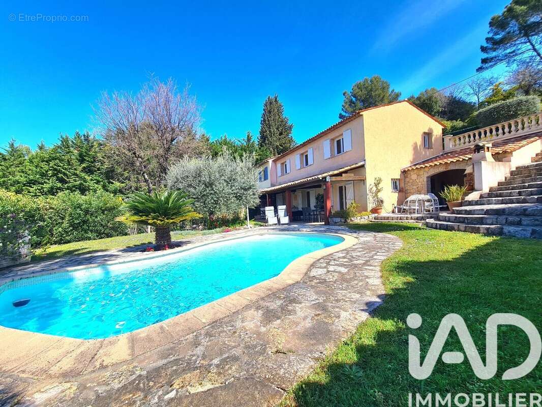 Photo 4 - Maison à PEYMEINADE
