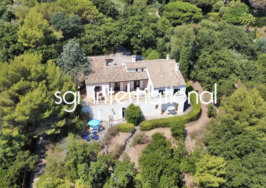 Maison à RAMATUELLE