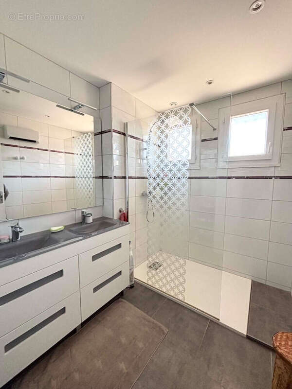Maison plain-pied, 3 chambres 107.35 m² - photo 14