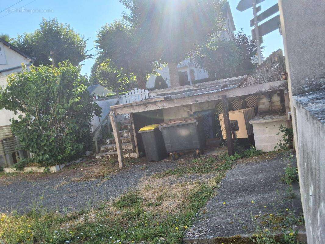 Local commercial - photo 8