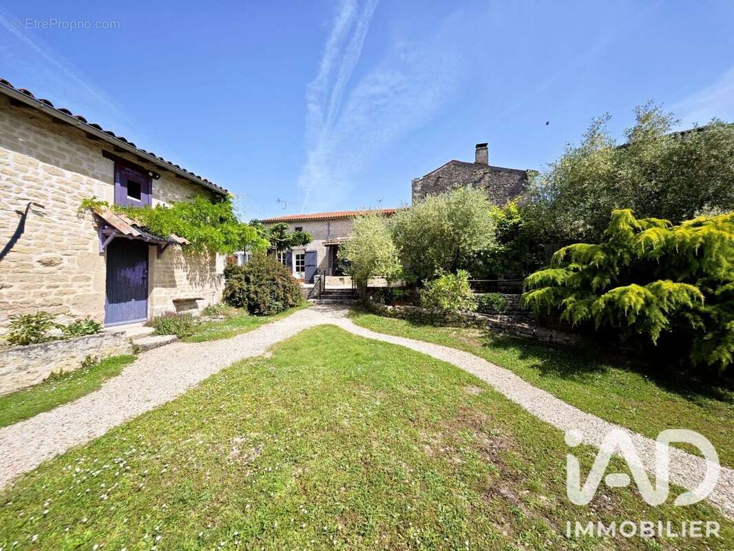 Photo 3 - Maison à AULNAY