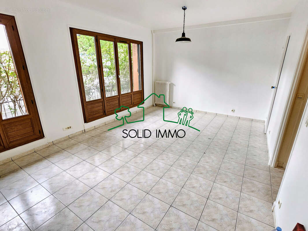 Appartement à ROMAINVILLE