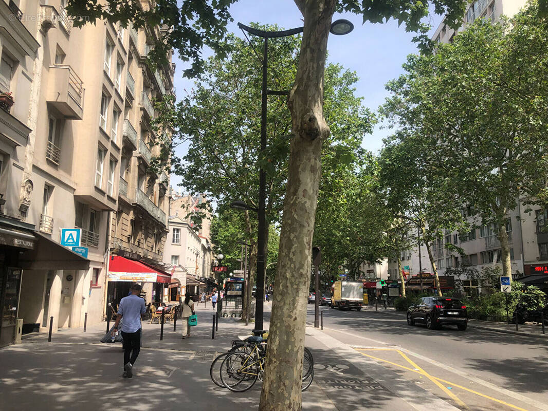 Commerce à PARIS-19E