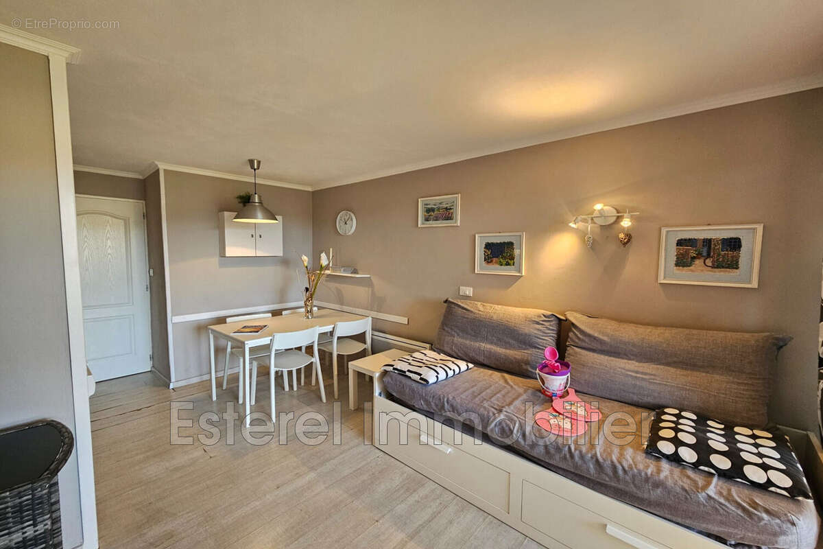 Appartement à SAINT-RAPHAEL