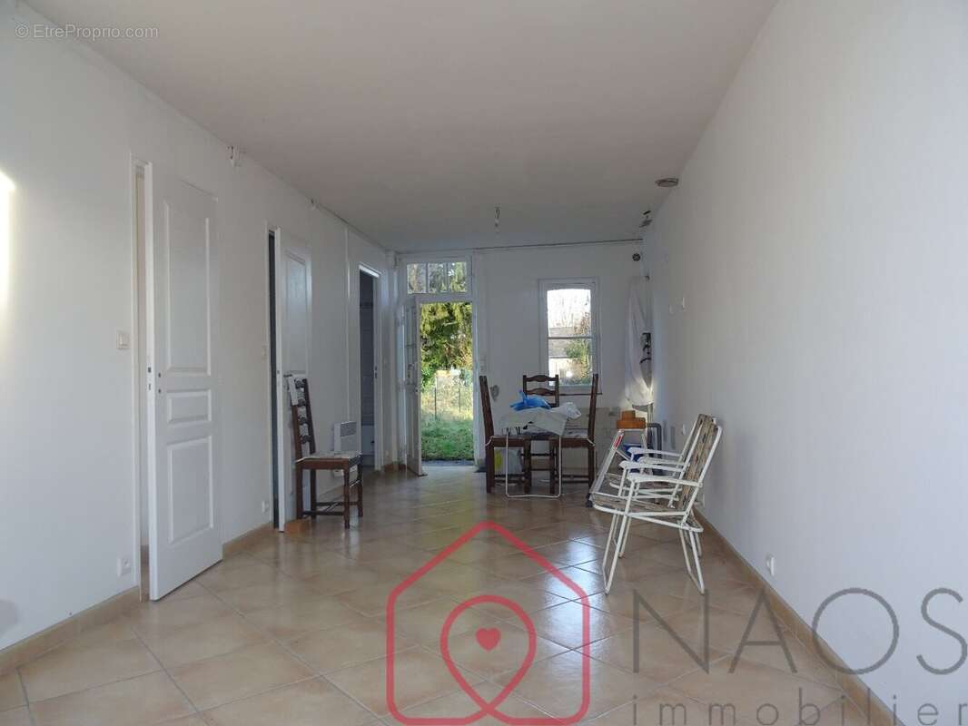 Maison à BRINON-SUR-SAULDRE