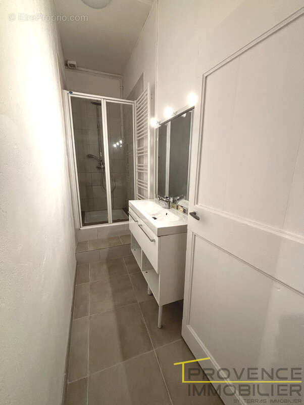 Appartement à MONTELIMAR