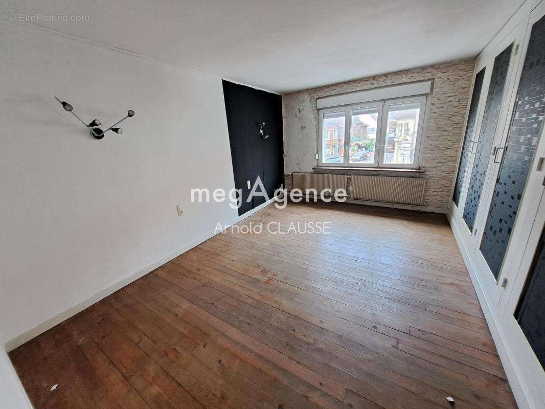 Maison avec potentiel commerce en centre ville - photo 2