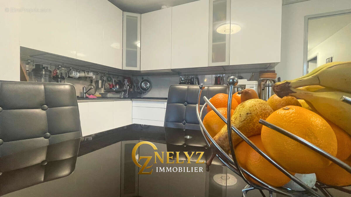 Appartement à MARSEILLE-14E