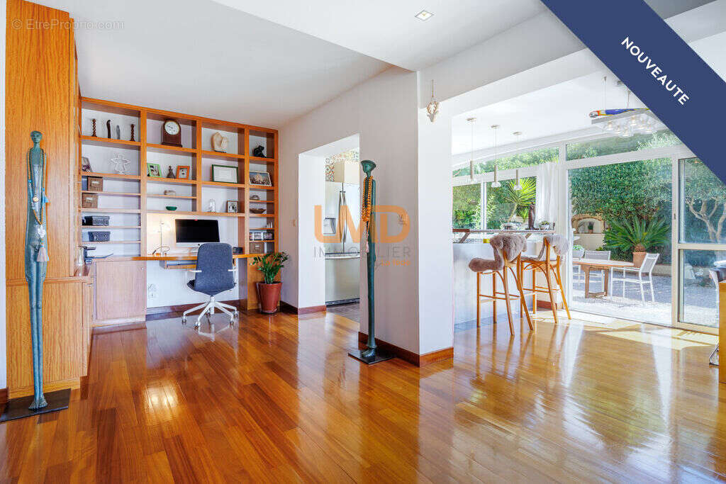 Appartement à MARSEILLE-8E