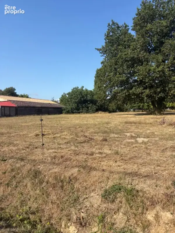 Terrain à SAINT-SEURIN-SUR-L'ISLE