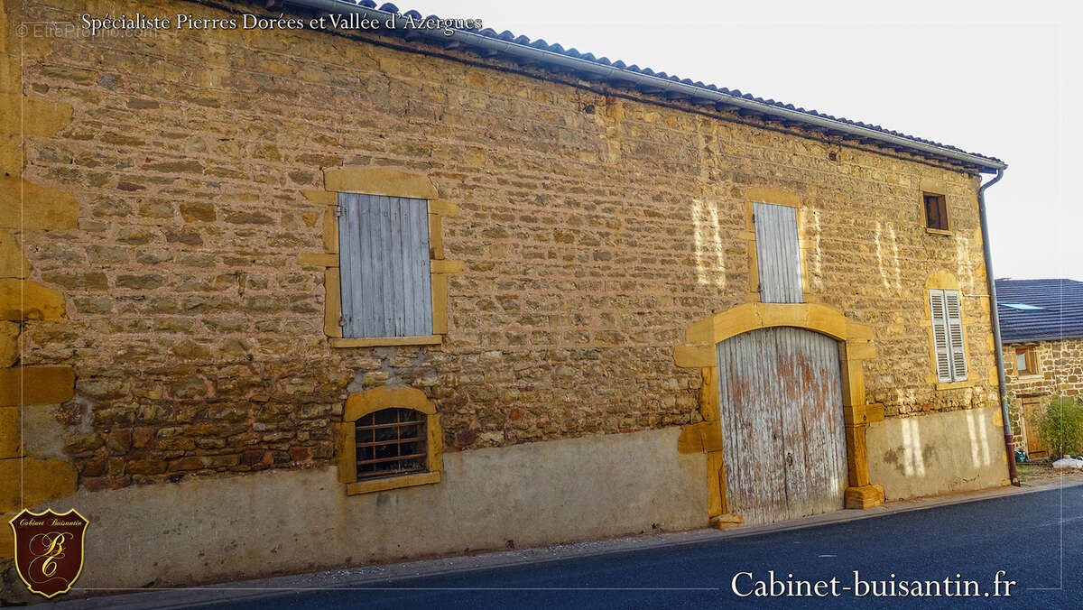 Grange en pierres à aménager avec terrasse - photo 12