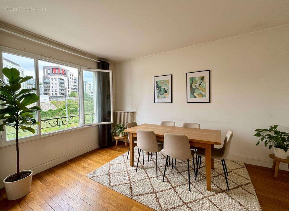 Appartement à ASNIERES-SUR-SEINE