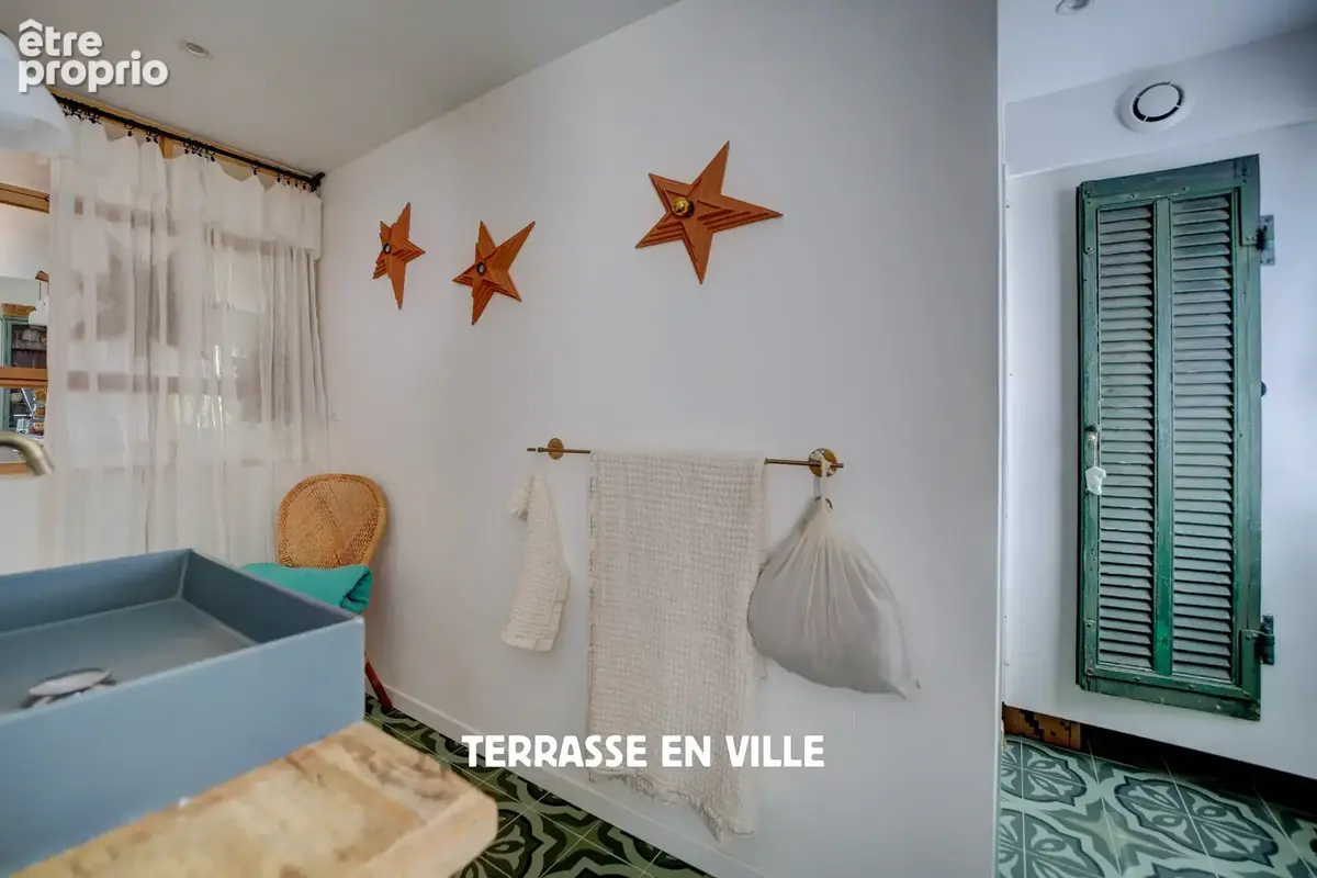 Saint cyr sur mer - immeuble - appartement - local commercial - cour - cave - 1200000€ - photo 8
