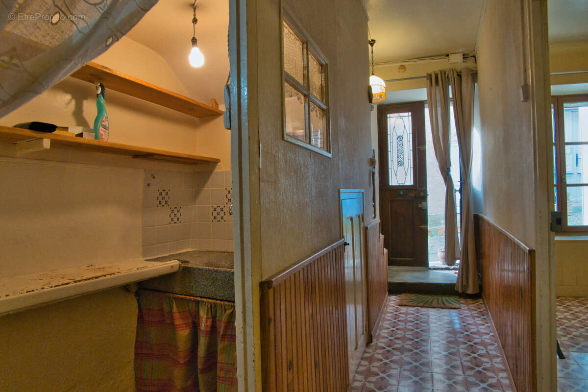 Maison à LABASTIDE-EN-VAL