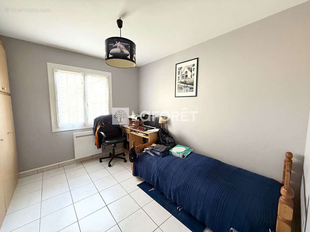 Maison à SAINT-MICHEL-DE-RIEUFRET