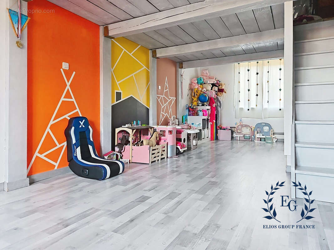 Maison à LA DESTROUSSE