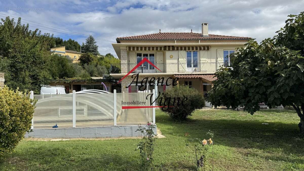 Maison à SAINT-AMBROIX