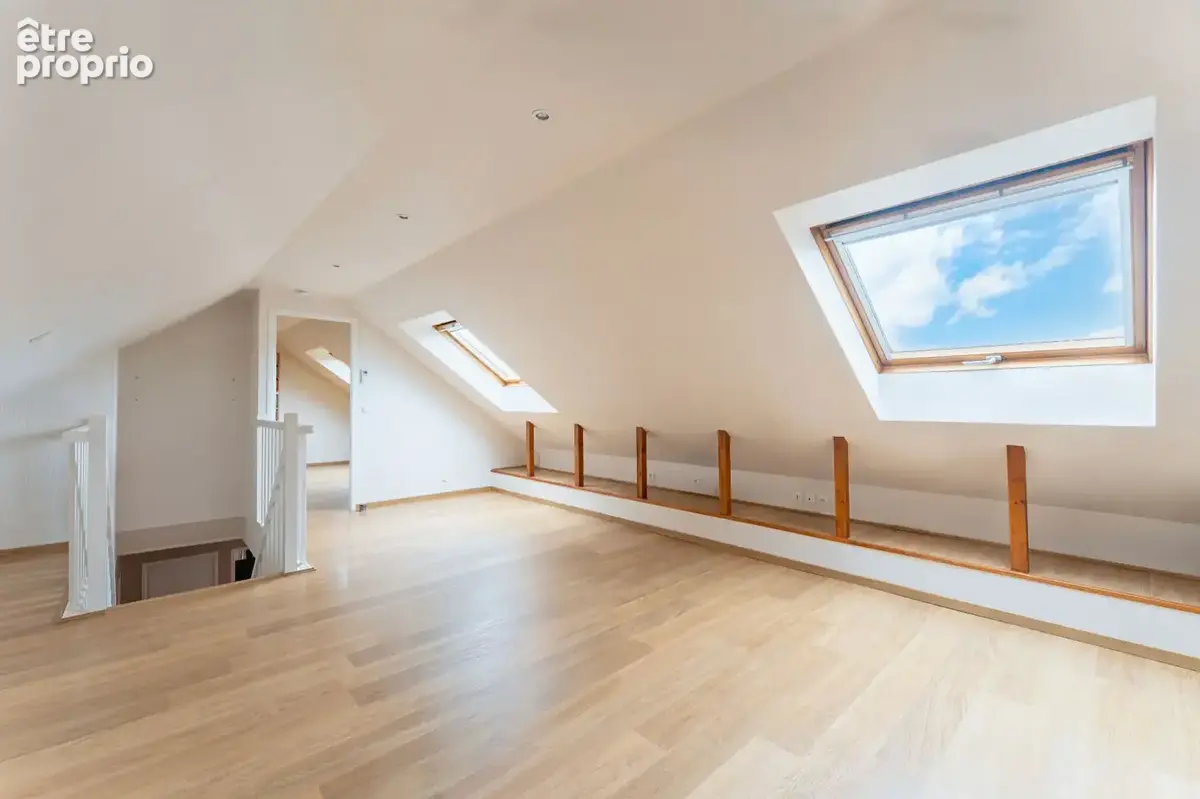 Maison de  8 pieces sur parcelle de 591 m2 - photo 13