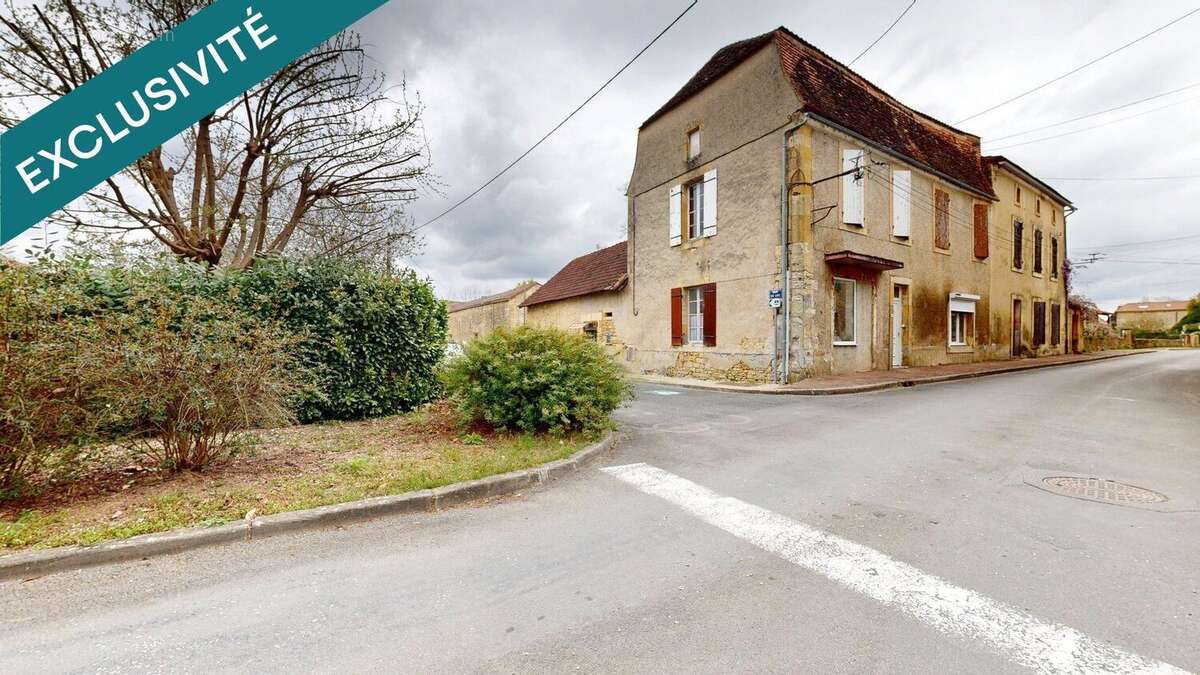Photo 2 - Maison à LE BUISSON-DE-CADOUIN