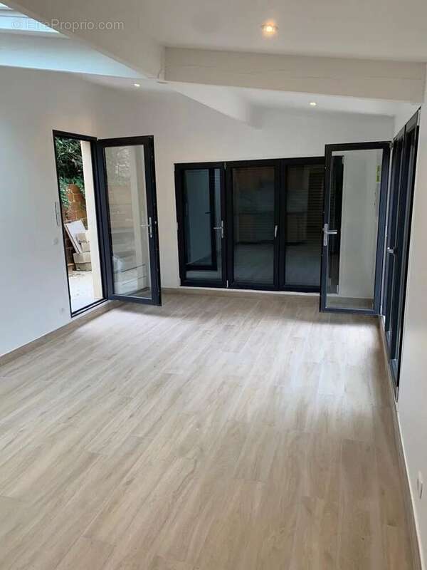 Maison à CHOISY-LE-ROI