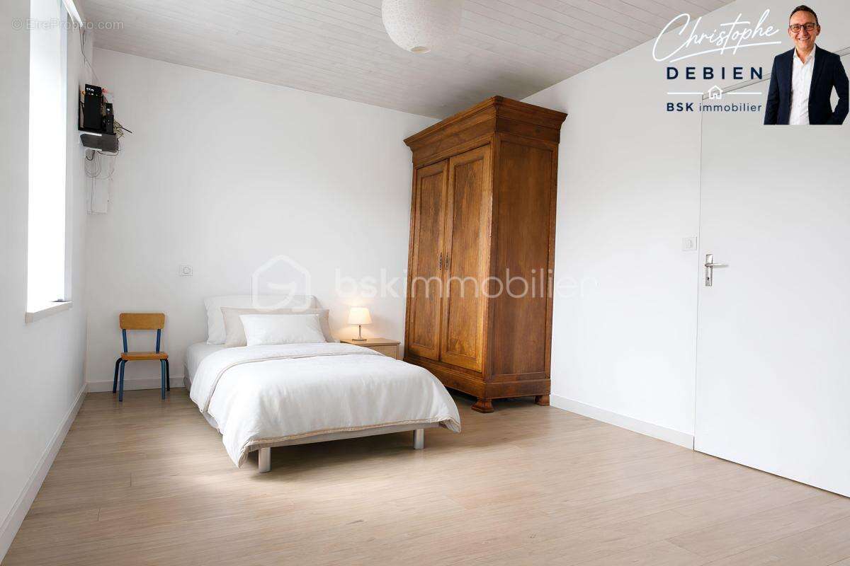Pavillon familial 221 m² – 6 chambres – jardin clos & dépendances – centre de chavagnes-en-paillers - photo 7