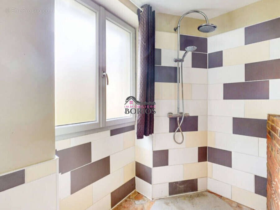 Maison à SAINT-MARCEL