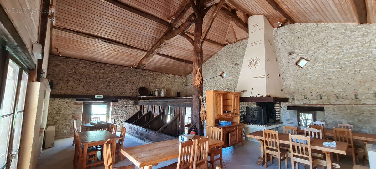 Maison à GRATELOUP-SAINT-GAYRAND