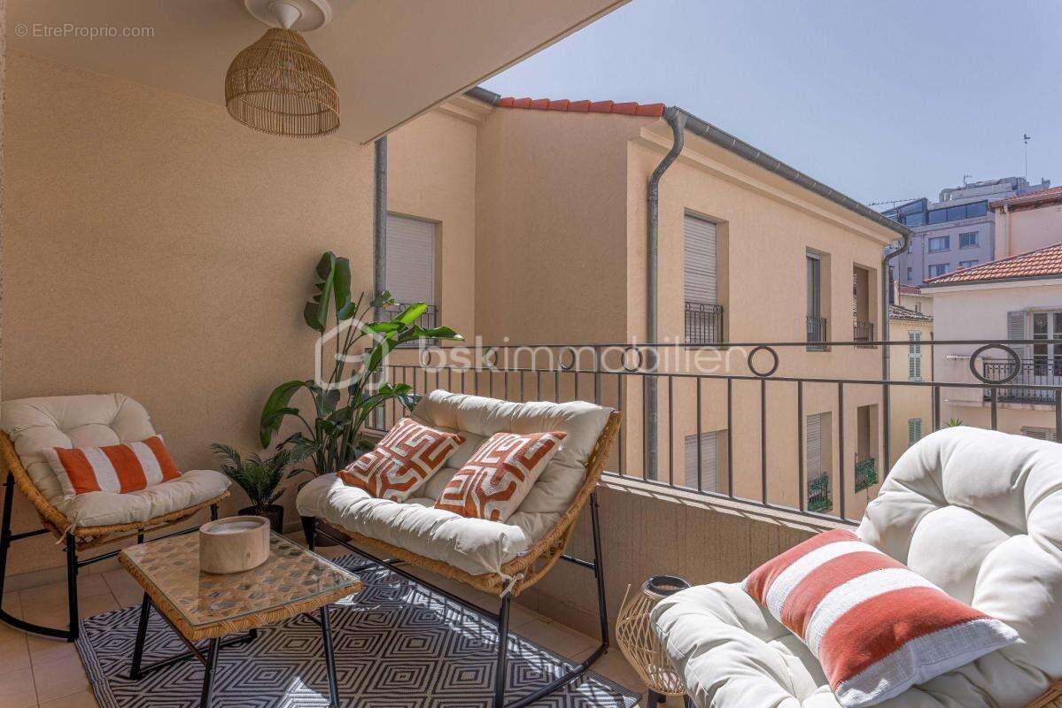 Appartement à CANNES